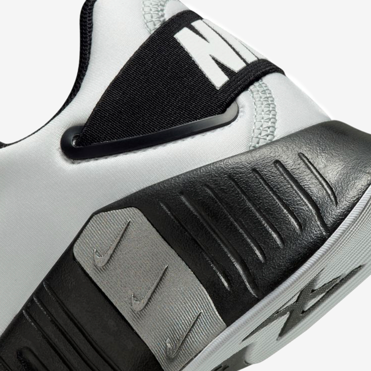 NIKE FREE METCON 4 PREMIUM - WOMAN DQ4678-100