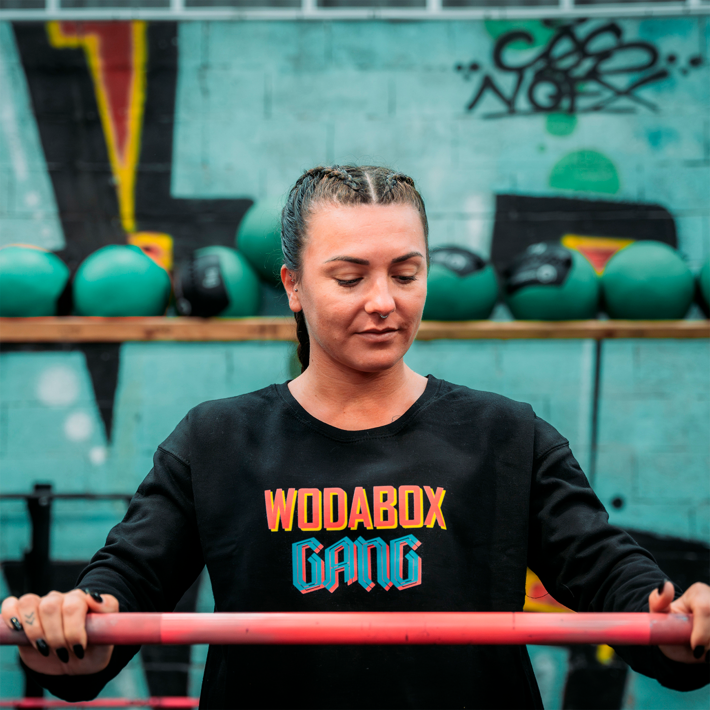 CROP SWEAT WODABOX GANG WDBCROSWEGANG-BLACK