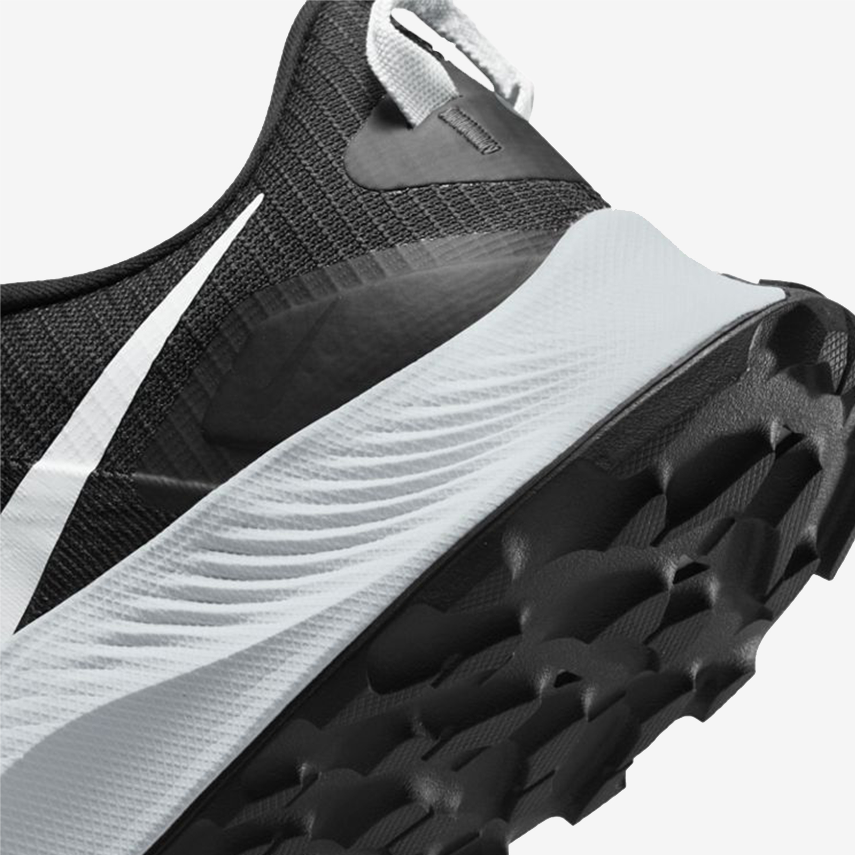 NIKE PEGASUS TRAIL 3 DA8697-001