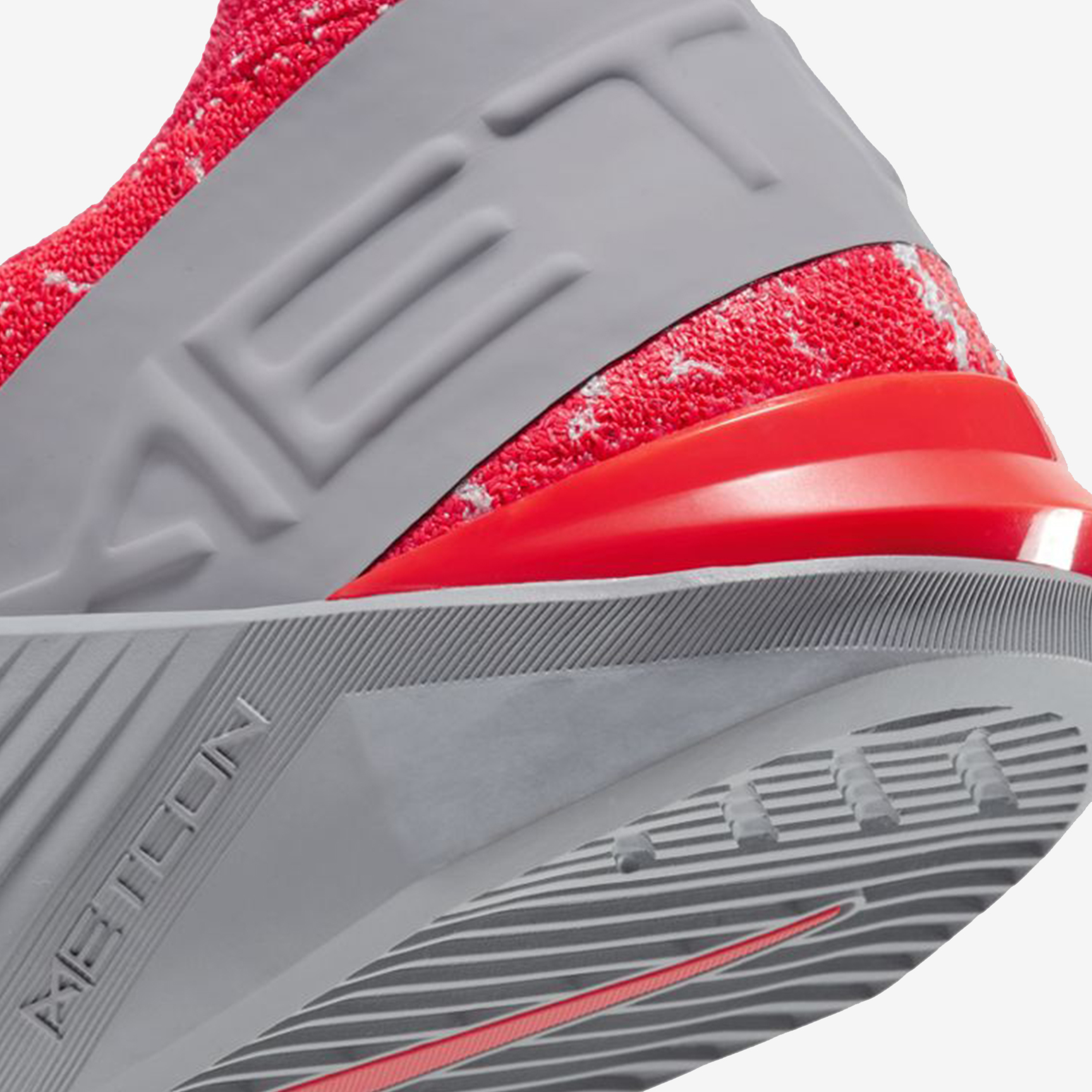 NIKE REACT METCON BQ6044-660