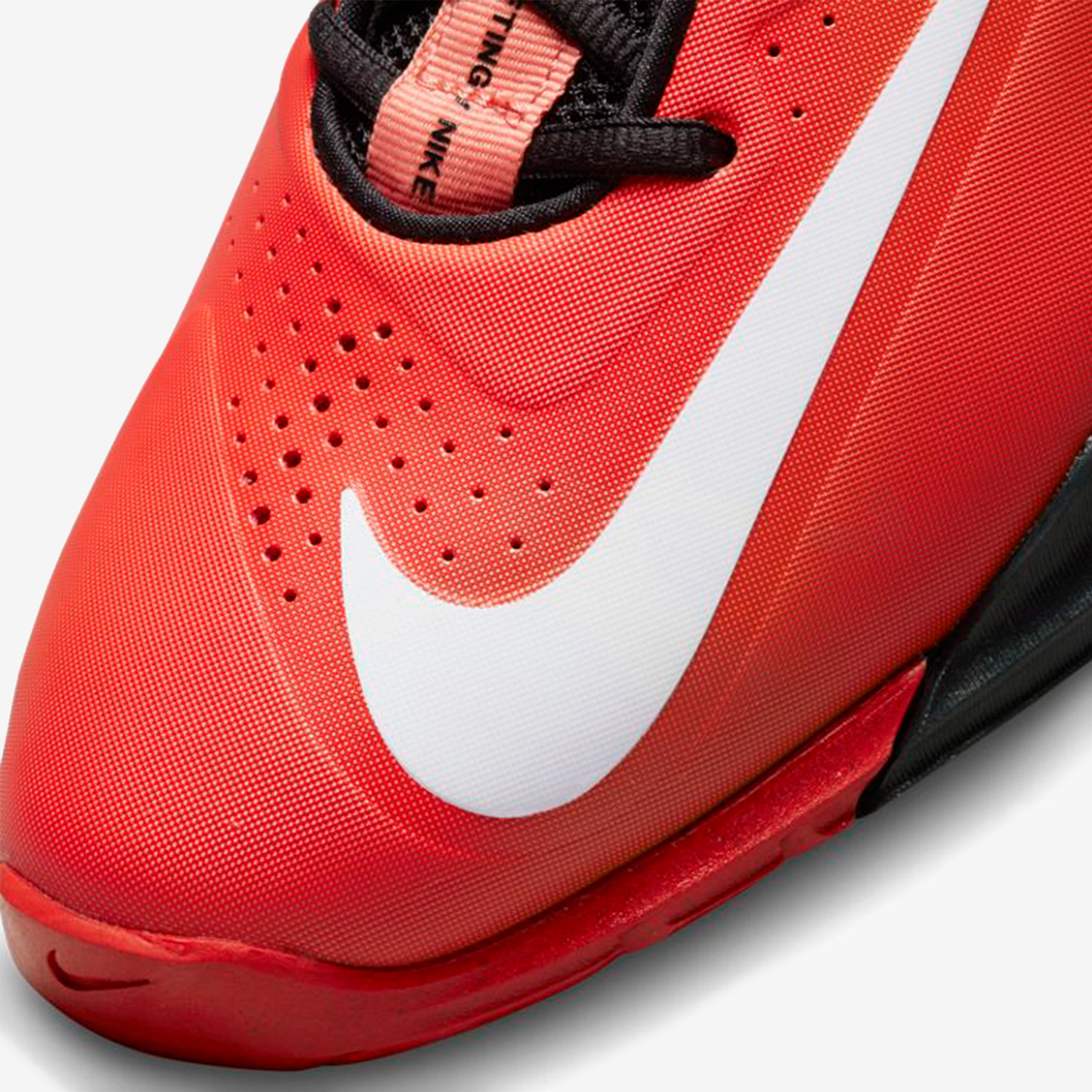 NIKE SAVALEOS CV5708-606