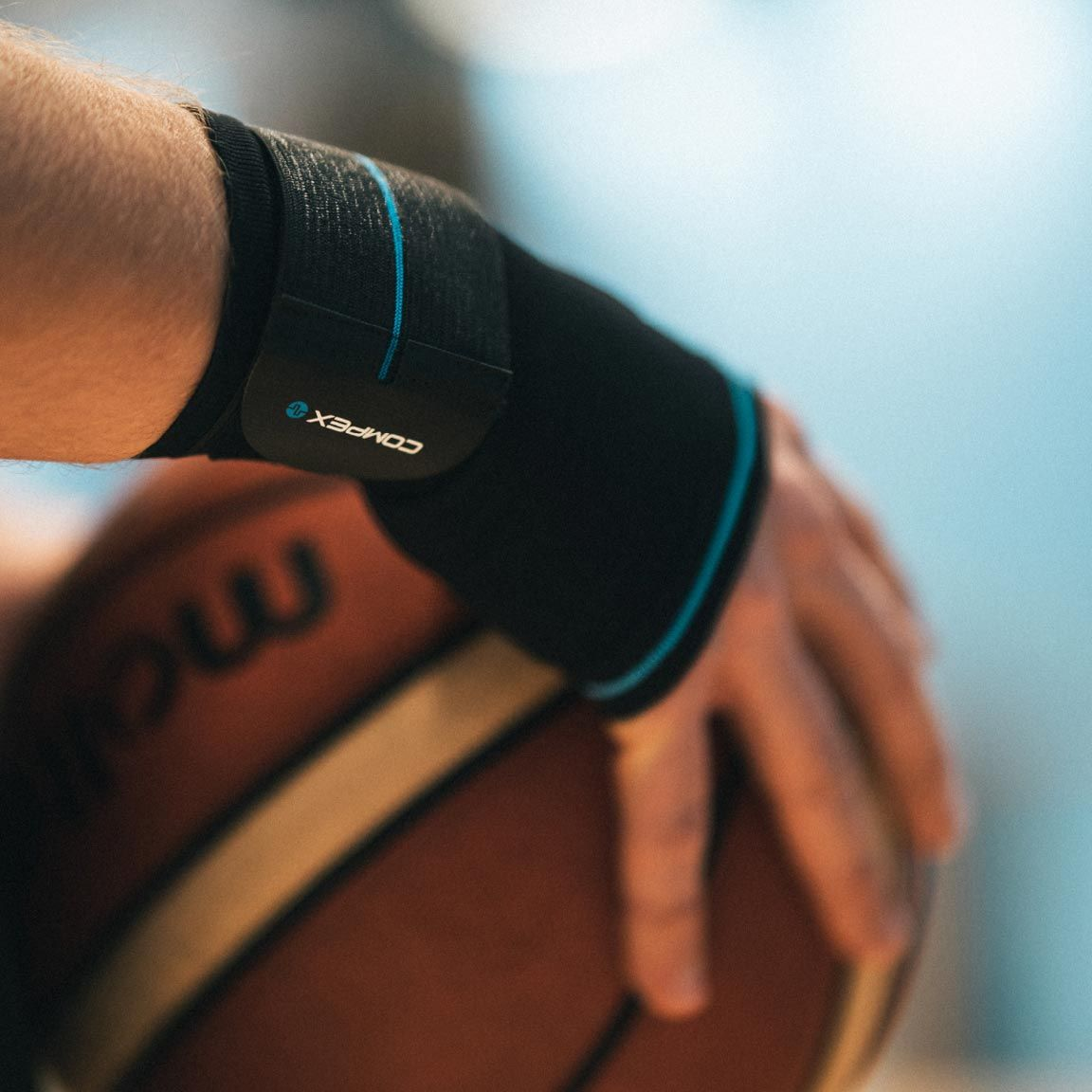 Compex Activ Wrist + 83-0036-U